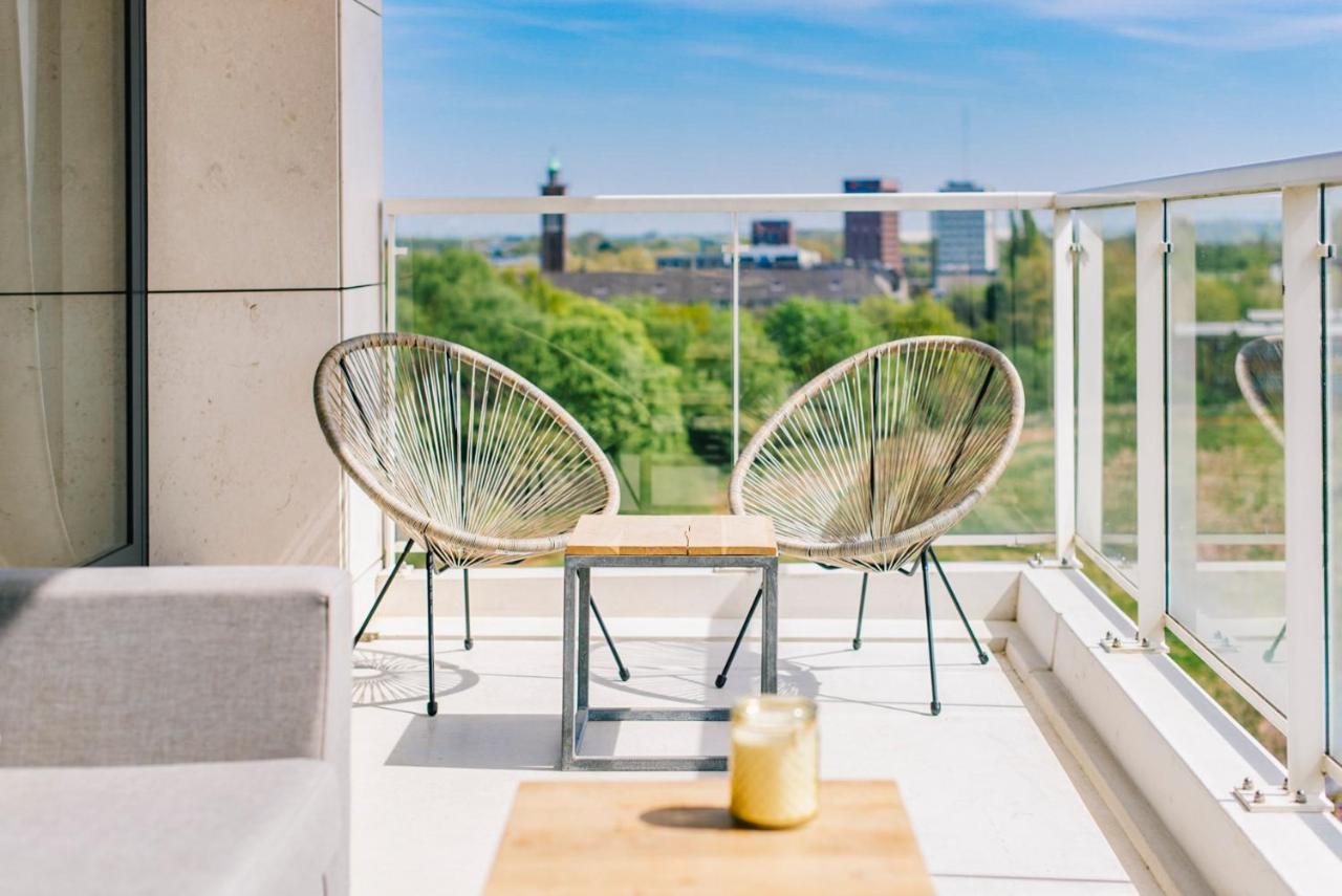 Shs Homes-Luxe Highrise, 2 Bedrooms, Kitchen, Free Parking, Stunning View, Large Tarrasse, Workspace Hasselt Eksteriør bilde